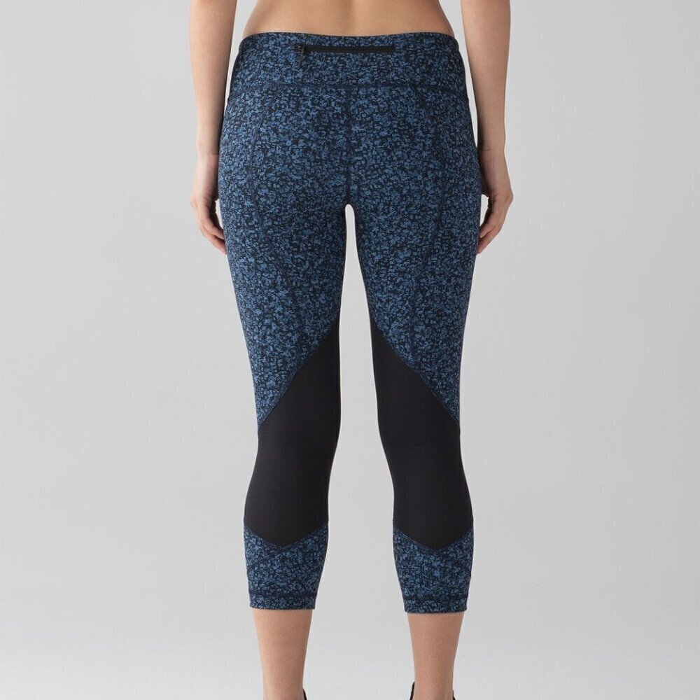 Lululemon Pace Rival Crop 22" Daisy Dust Illuminight Black